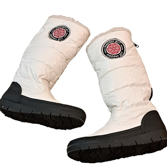 Madden Girl Iggloo Platform Puffy Snow Boots White Size 7M - Picture 16 of 16